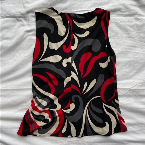 ❣️Kasper Colorful Sleeveless Top❣️ - Picture 2 of 3